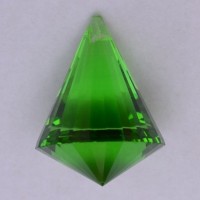 Хрустальная подвеска Пирамидка зеленый